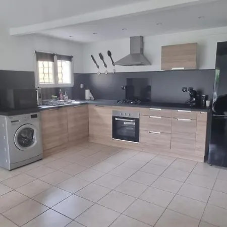 Aux Creissauds Apartment *